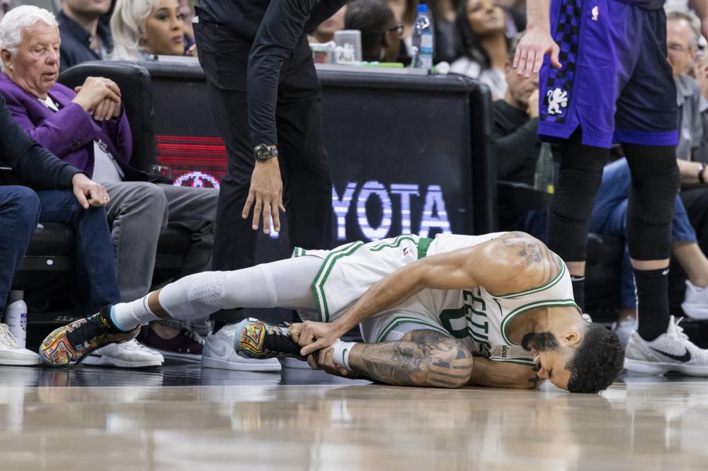 很容易看出 很容易看出